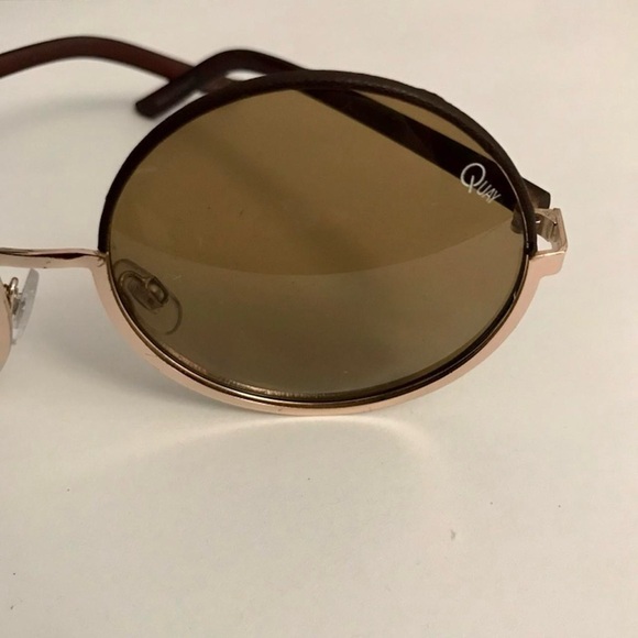 Circle Sunglasses - Picture 4 of 4